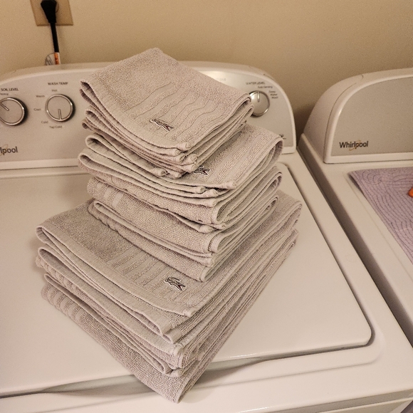 Lacoste Light Gray Towel Collection - Picture 2 of 4